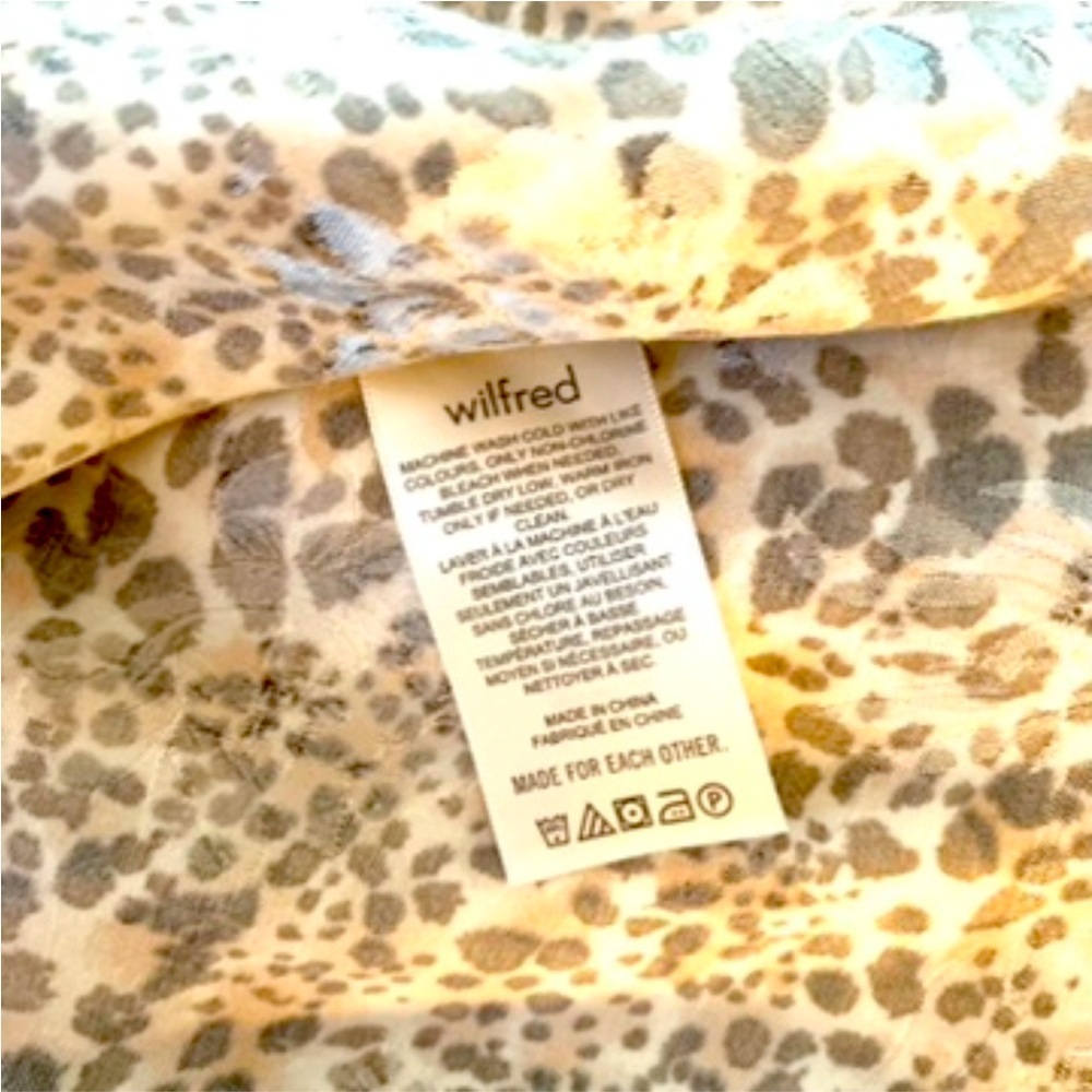 ARITZIA Wilfred Baroque Giselle Bison Animal
Print 3/4 Sleeve Mini Dress, tan - Picture 5 of 6